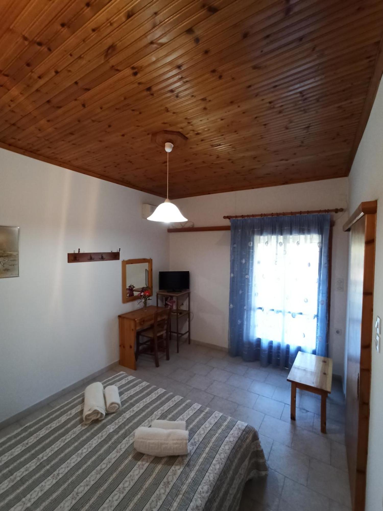 Theodore Apartments Zacharo Ngoại thất bức ảnh