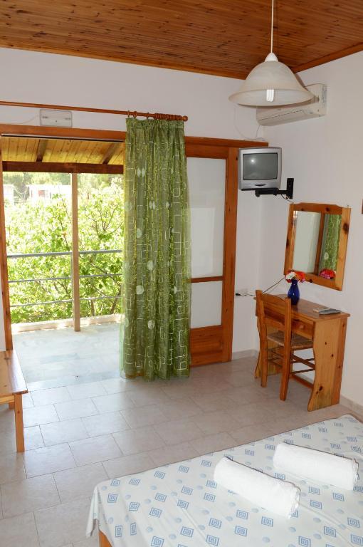 Theodore Apartments Zacharo Phòng bức ảnh