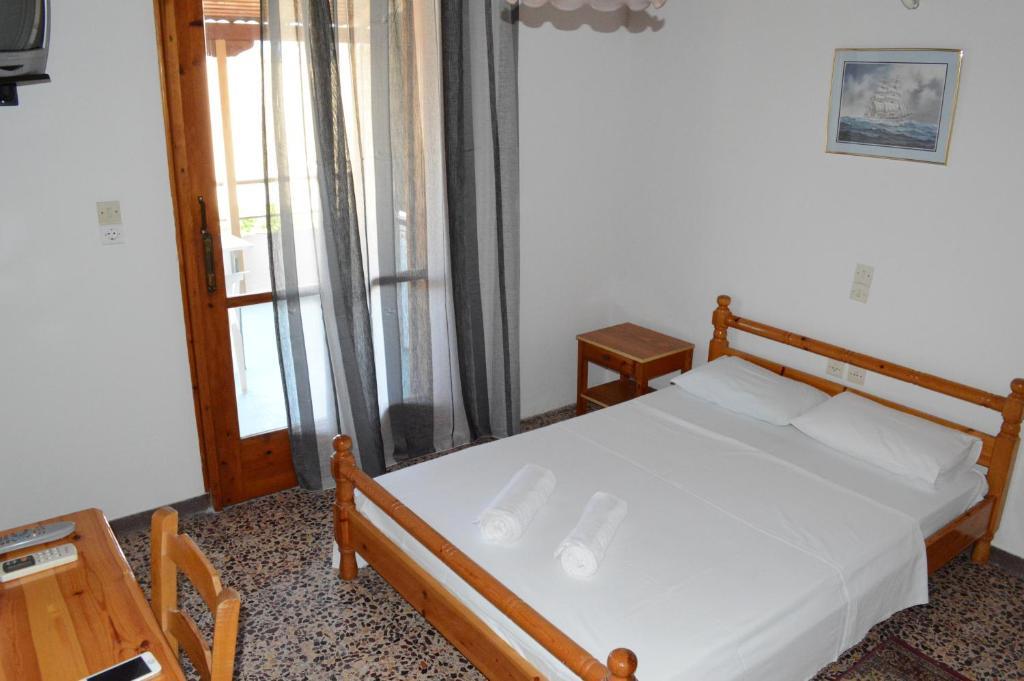 Theodore Apartments Zacharo Phòng bức ảnh
