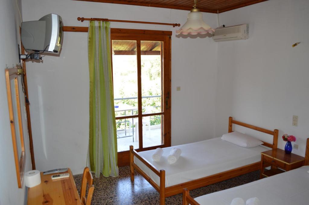 Theodore Apartments Zacharo Phòng bức ảnh